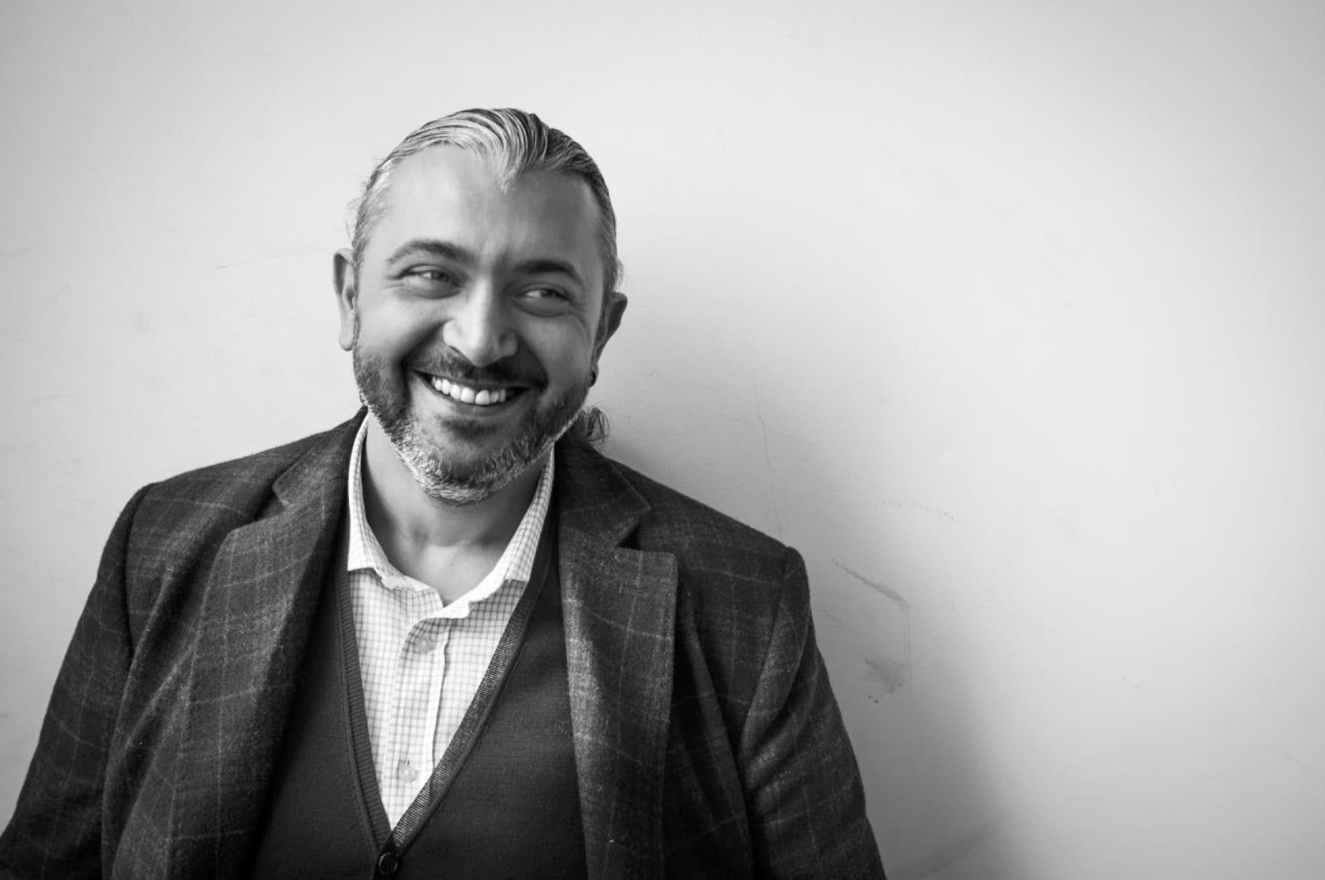 Logo CRM&DNA Proje: İlk Görüşte Aşk