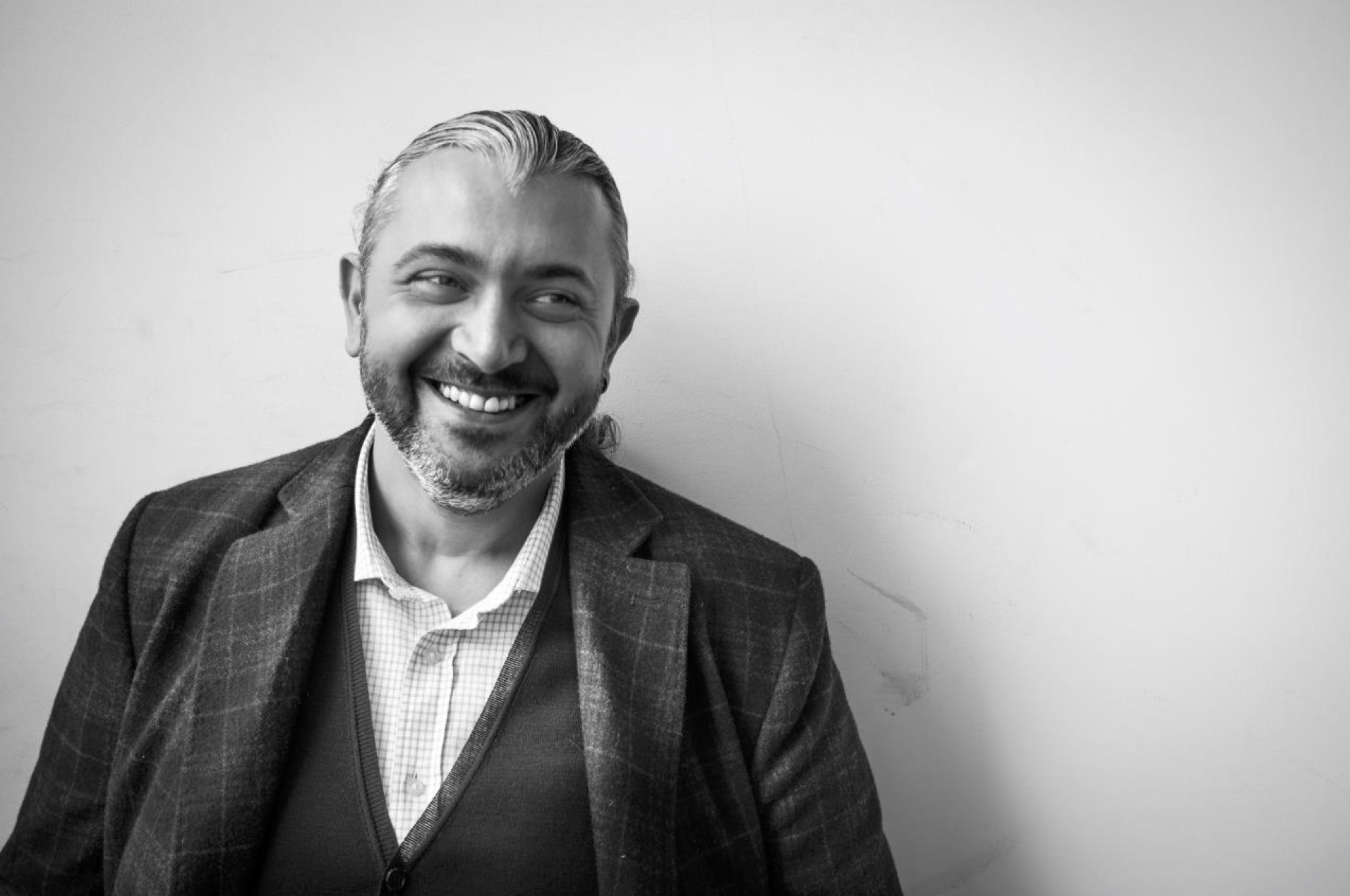 Logo CRM&DNA Proje: İlk Görüşte Aşk